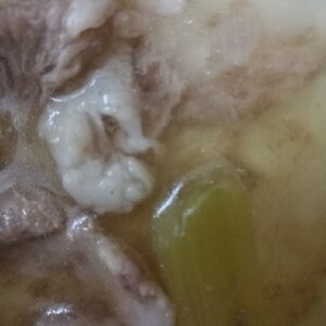 豚肉のネギのスープ